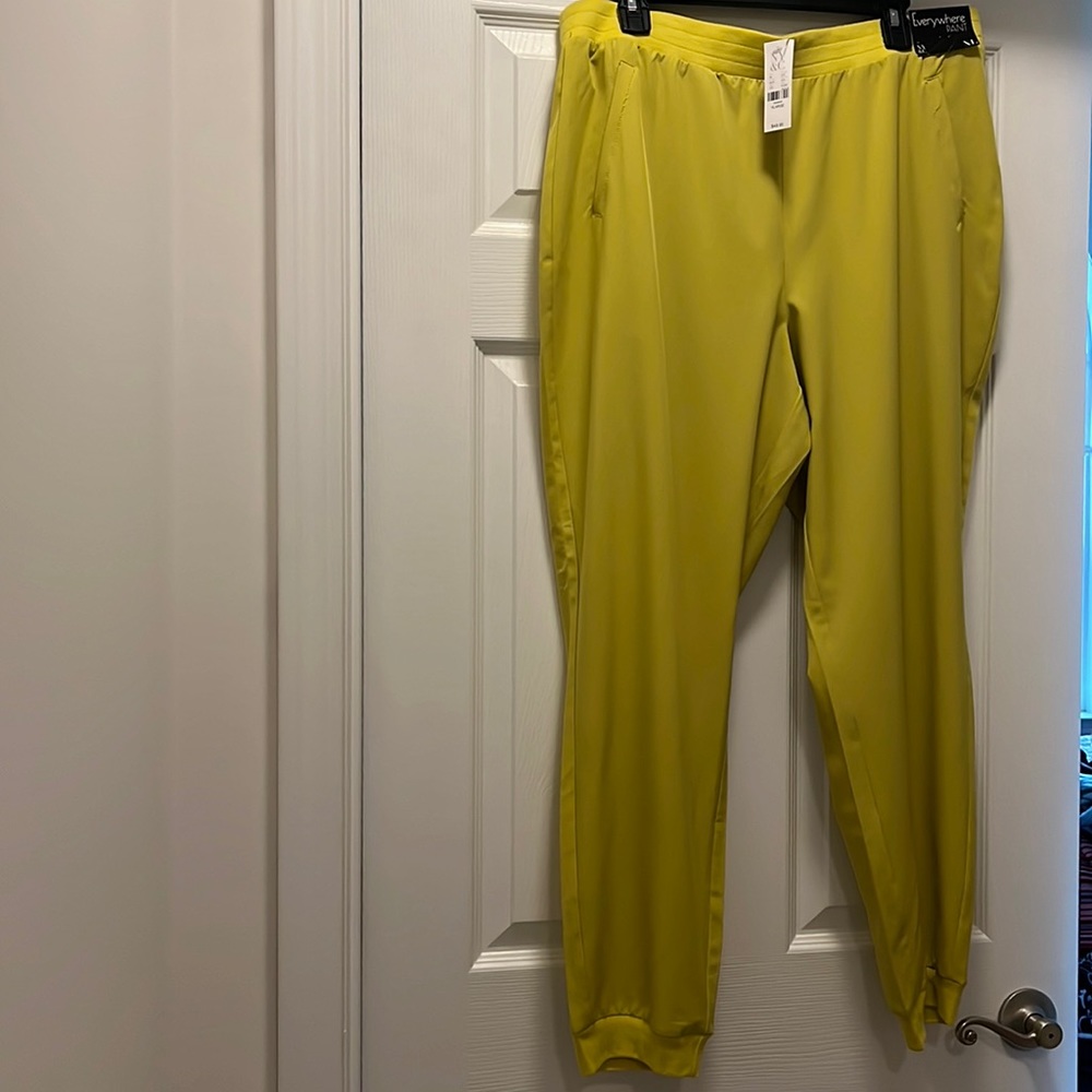 Women’s Pants